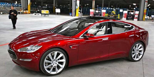 Электромобиль Tesla Model S